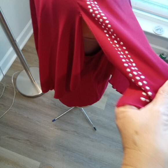 Late August XL Red Rhinestone Poncho Top - Picture 3 of 8